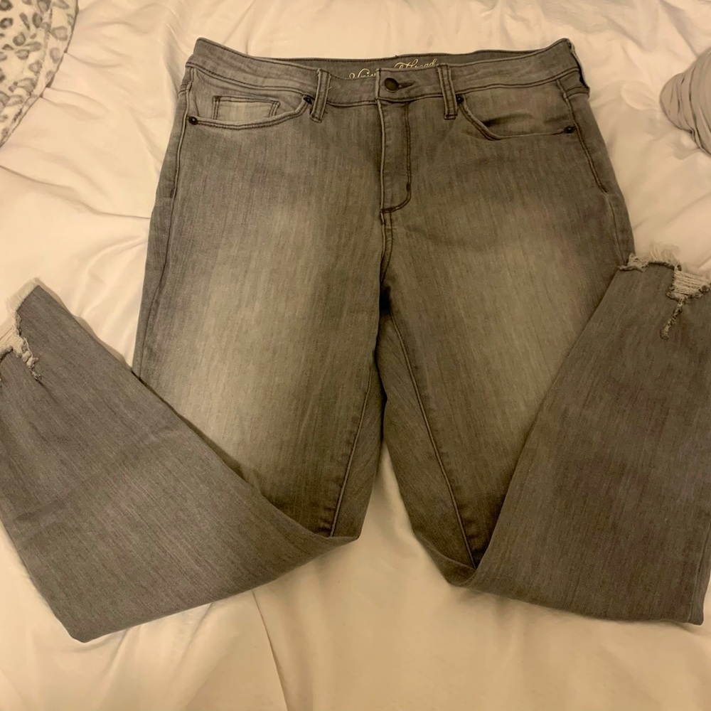 Universal thread jeans size 10/30R